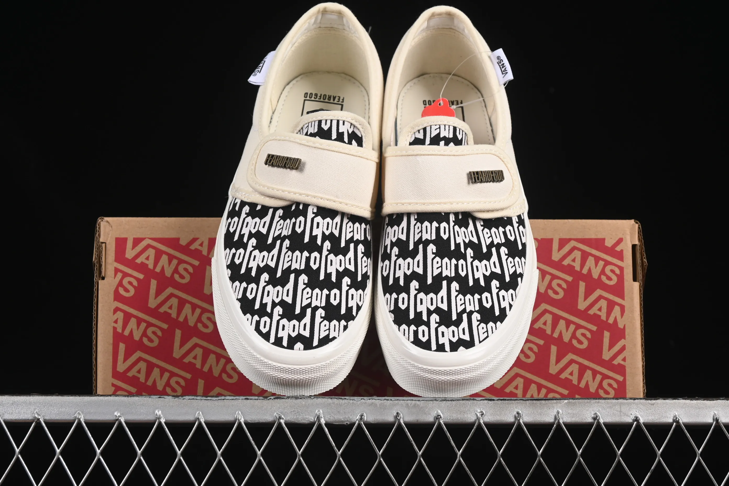 All categories Vans Vans series Vans Low Vans low-top Vans Slip-On Classic checkerboard one-legged casual sneakers VN0009QCBLE